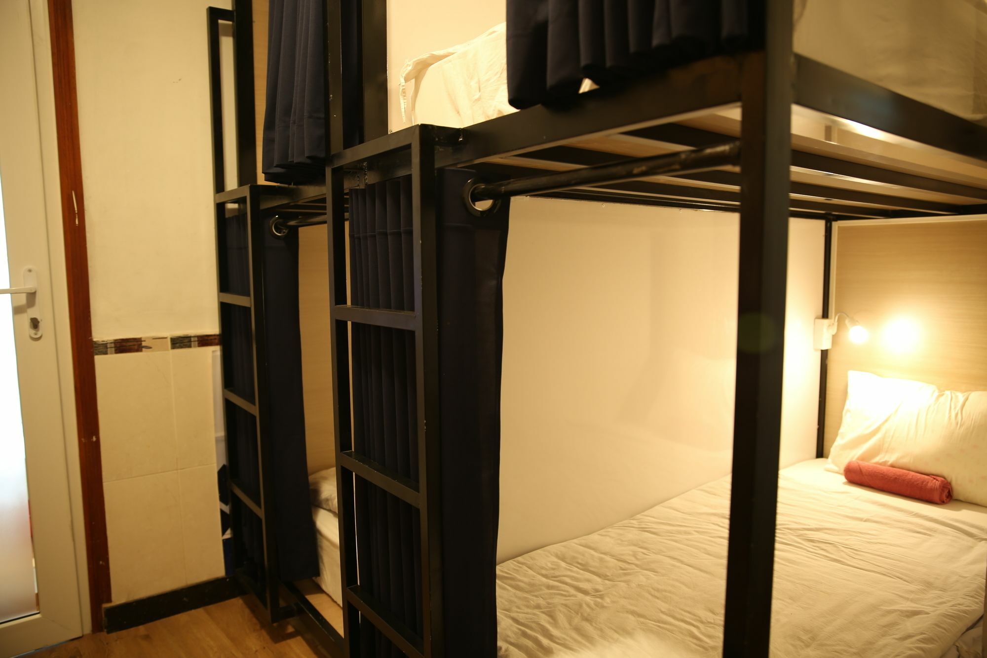 Oyo 708 The Cozi House - Homestay Ho Şi Min Dış mekan fotoğraf