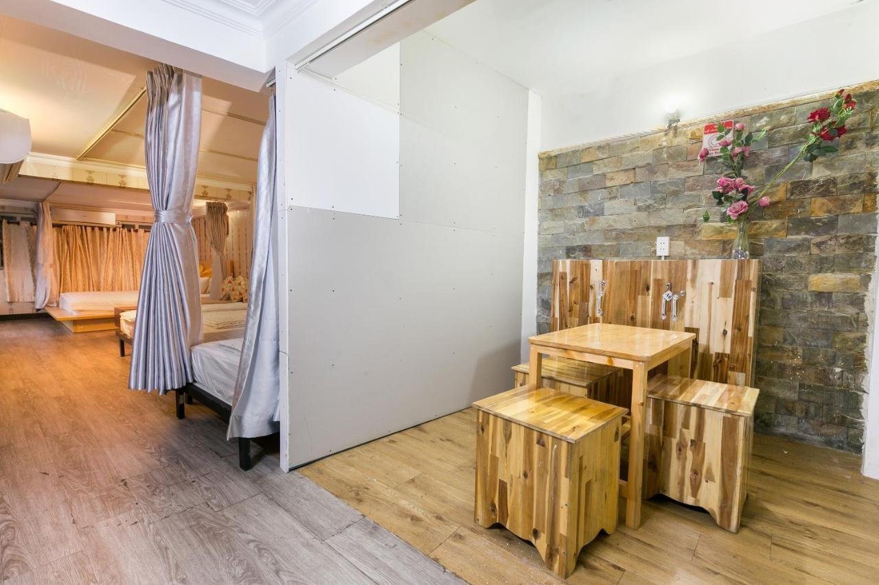 Oyo 708 The Cozi House - Homestay Ho Şi Min Dış mekan fotoğraf